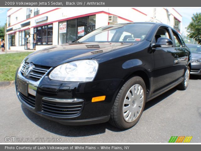 2009 Volkswagen Jetta S Sedan in Black Uni