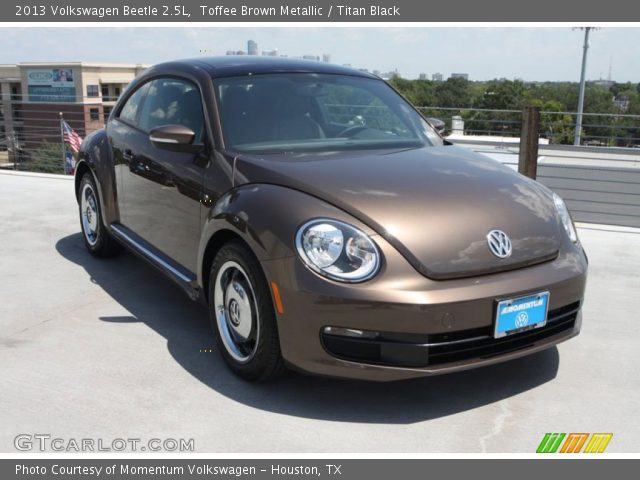2013 Volkswagen Beetle 2.5L in Toffee Brown Metallic