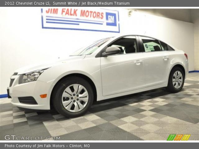 2012 Chevrolet Cruze LS in Summit White