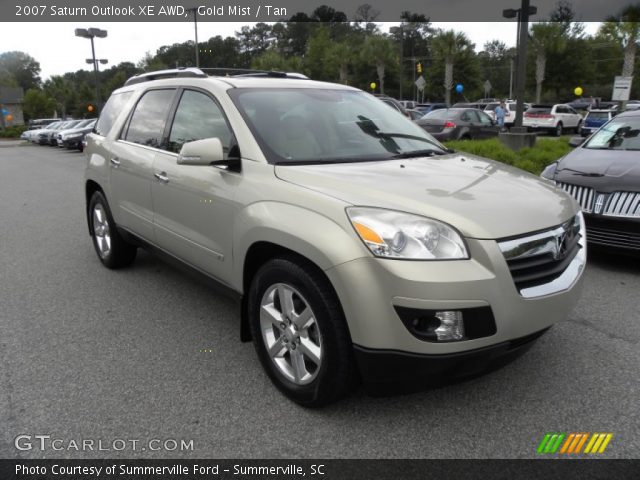 2007 Saturn Outlook XE AWD in Gold Mist
