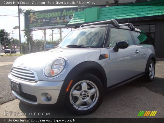 2009 Mini Cooper Clubman in Pure Silver Metallic