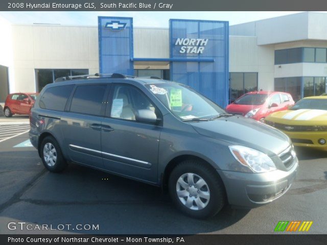 2008 Hyundai Entourage GLS in South Pacific Blue