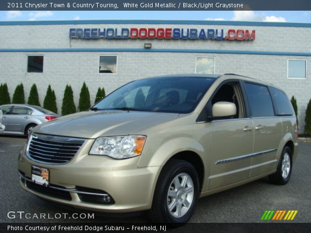 2011 Chrysler Town & Country Touring in White Gold Metallic