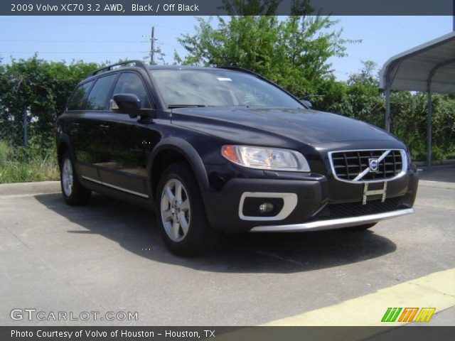 2009 Volvo XC70 3.2 AWD in Black
