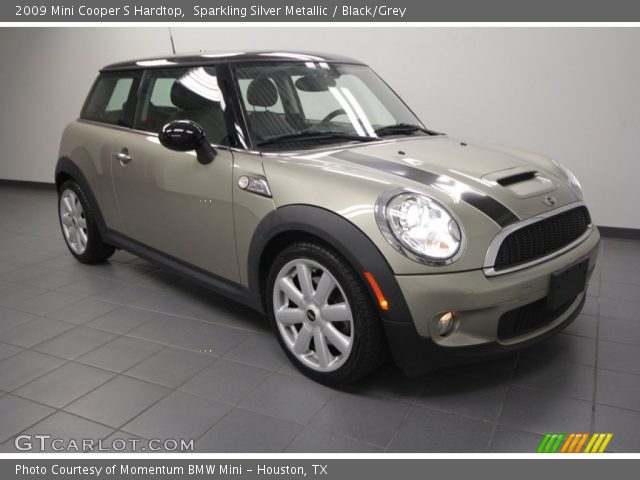 2009 Mini Cooper S Hardtop in Sparkling Silver Metallic