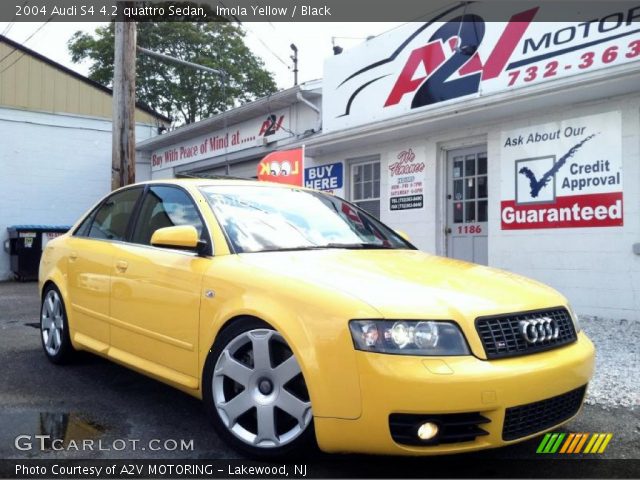 2004 Audi S4 4.2 quattro Sedan in Imola Yellow