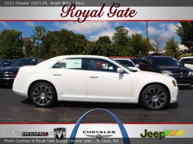 2013 Chrysler 300 S V6 in Bright White