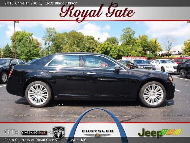 2013 Chrysler 300 C in Gloss Black