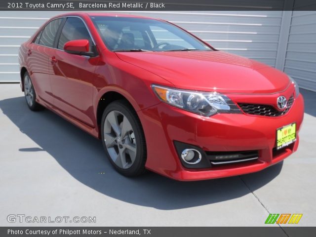 2012 Toyota Camry SE in Barcelona Red Metallic