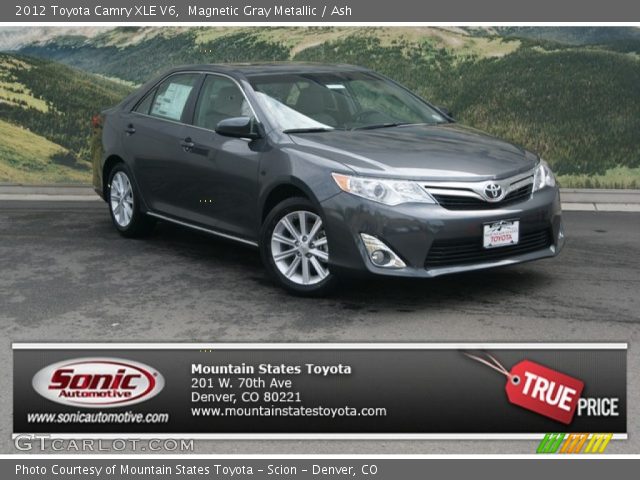 2012 Toyota Camry XLE V6 in Magnetic Gray Metallic