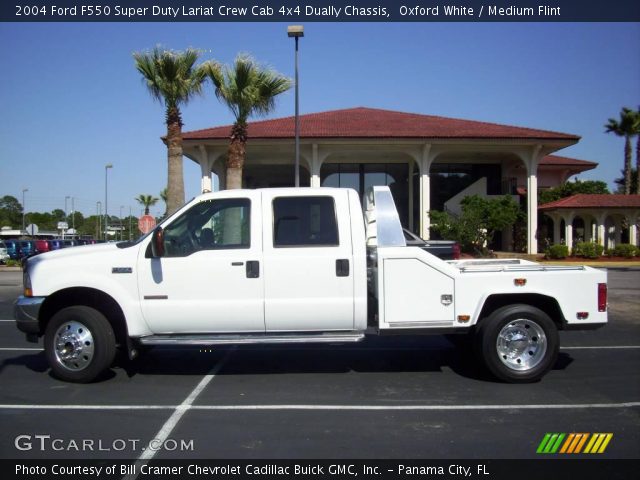 2004 Ford F550 Super Duty Lariat Crew Cab 4x4 Dually Chassis in Oxford White