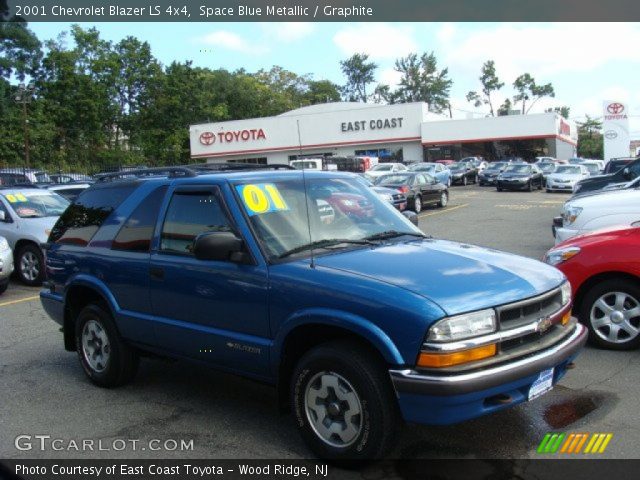 2001 Chevrolet Blazer LS 4x4 in Space Blue Metallic