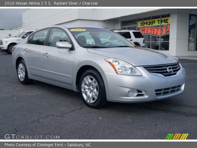 2010 Nissan Altima 2.5 S in Radiant Silver