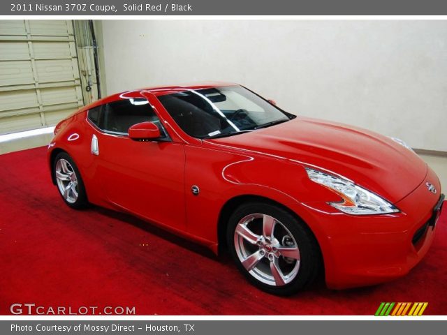 2011 Nissan 370Z Coupe in Solid Red