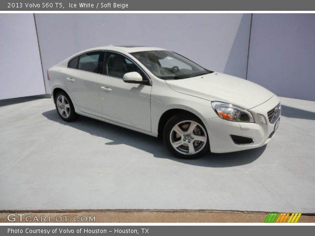 2013 Volvo S60 T5 in Ice White