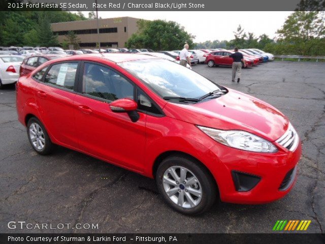 2013 Ford Fiesta SE Sedan in Race Red