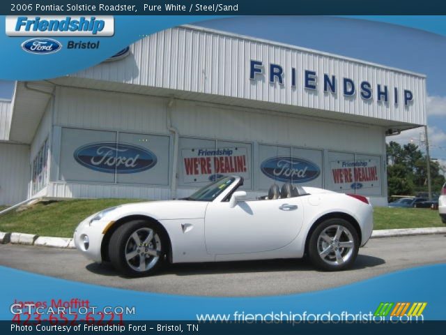 2006 Pontiac Solstice Roadster in Pure White
