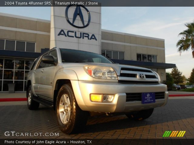 2004 Toyota 4Runner SR5 in Titanium Metallic