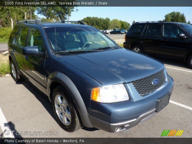 2005 Ford Freestyle SEL AWD in Norsea Blue Metallic