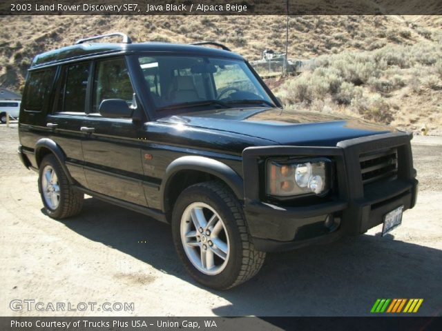 2003 Land Rover Discovery SE7 in Java Black