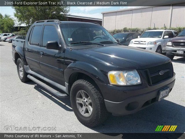 2005 Ford Explorer Sport Trac XLT in Black Clearcoat
