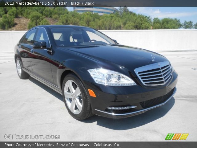 2013 Mercedes-Benz S 550 Sedan in Black