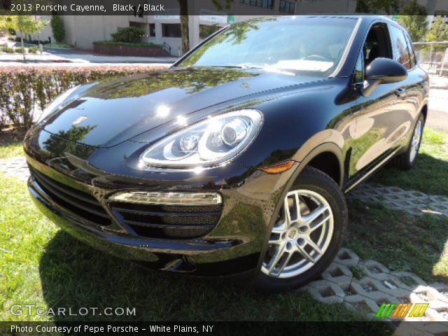 2013 Porsche Cayenne  in Black