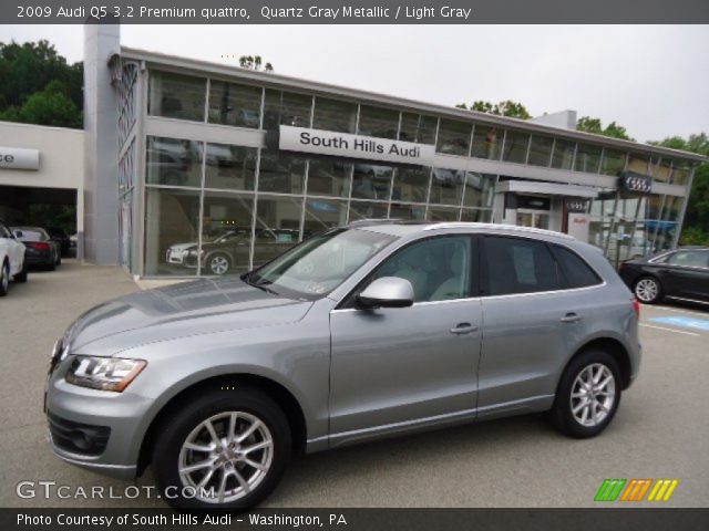 2009 Audi Q5 3.2 Premium quattro in Quartz Gray Metallic