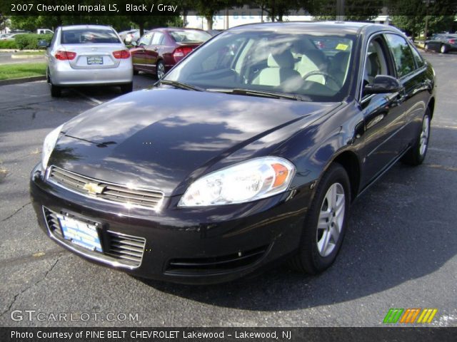 2007 Chevrolet Impala LS in Black