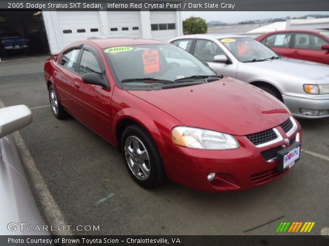 2005 Dodge Stratus SXT Sedan in Inferno Red Crystal Pearl