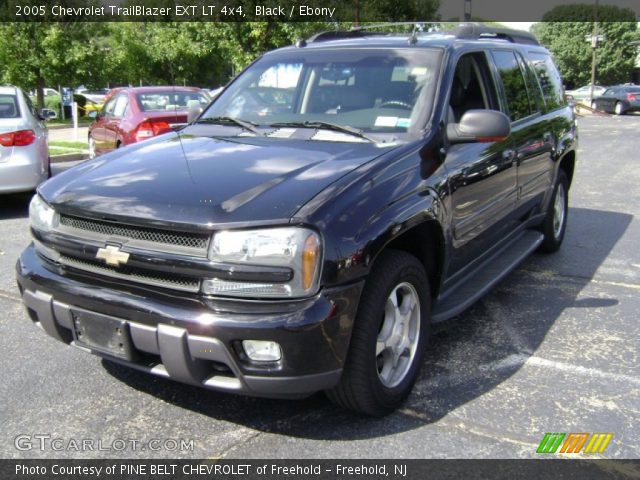 2005 Chevrolet TrailBlazer EXT LT 4x4 in Black