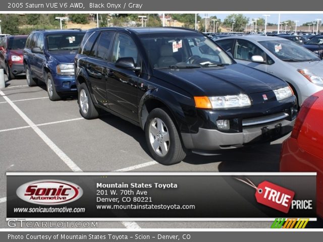 2005 Saturn VUE V6 AWD in Black Onyx