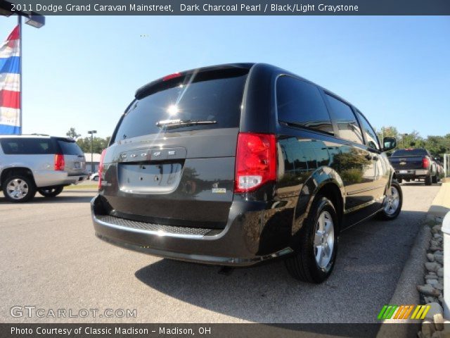 2011 Dodge Grand Caravan Mainstreet in Dark Charcoal Pearl