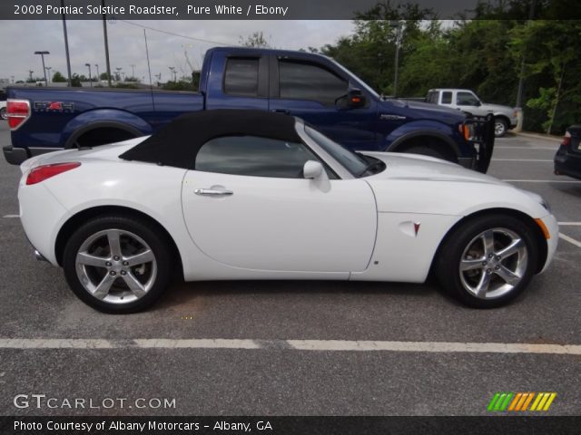 2008 Pontiac Solstice Roadster in Pure White