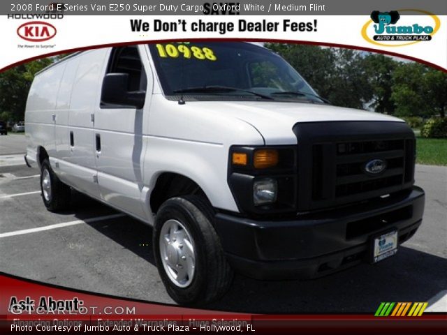 2008 Ford E Series Van E250 Super Duty Cargo in Oxford White