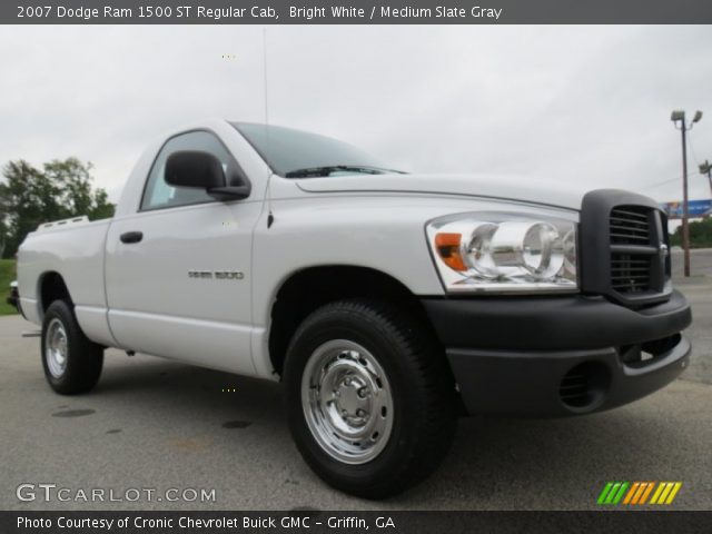 2007 Dodge Ram 1500 ST Regular Cab in Bright White