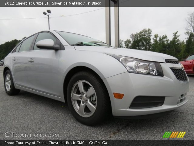 2012 Chevrolet Cruze LT in Silver Ice Metallic