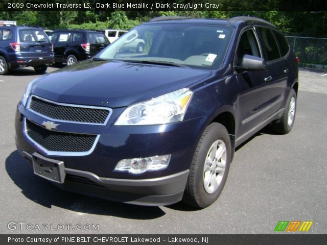 2009 Chevrolet Traverse LS in Dark Blue Metallic