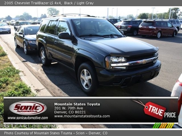 2005 Chevrolet TrailBlazer LS 4x4 in Black
