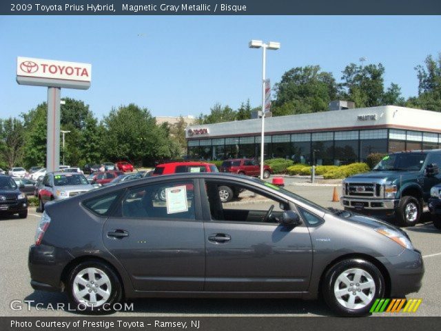 2009 Toyota Prius Hybrid in Magnetic Gray Metallic