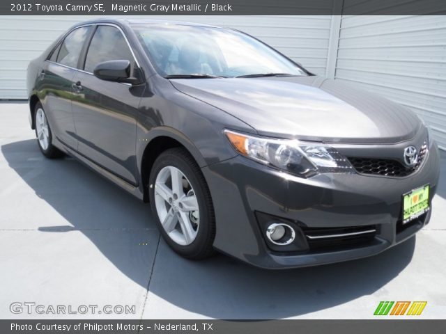 2012 Toyota Camry SE in Magnetic Gray Metallic