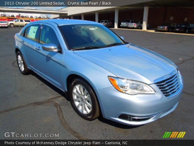 2013 Chrysler 200 Limited Sedan in Crystal Blue Pearl