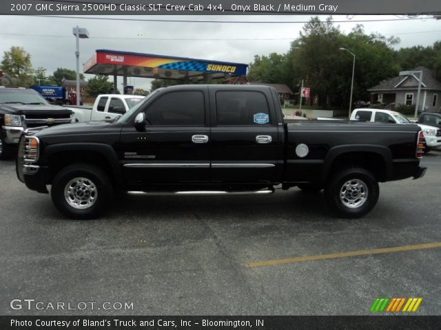 2007 GMC Sierra 2500HD Classic SLT Crew Cab 4x4 in Onyx Black