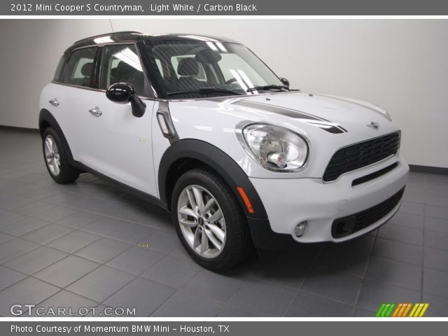 2012 Mini Cooper S Countryman in Light White