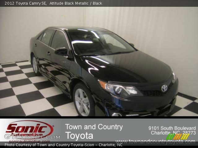 2012 Toyota Camry SE in Attitude Black Metallic