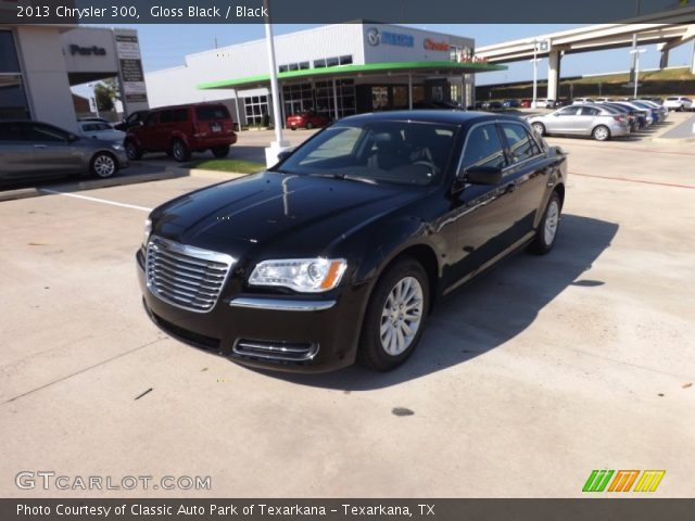 2013 Chrysler 300  in Gloss Black