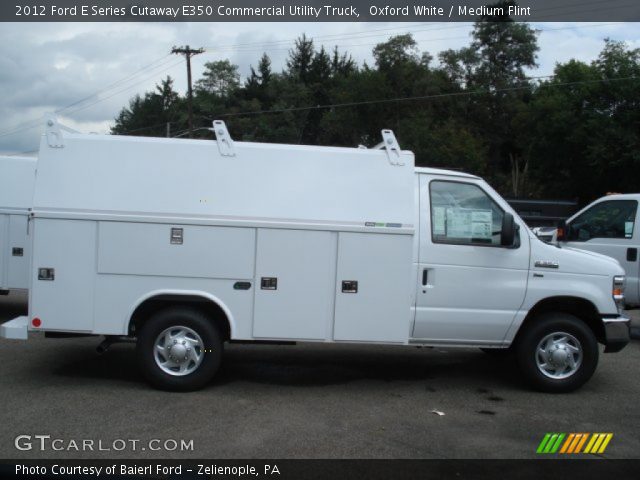 2012 Ford E Series Cutaway E350 Commercial Utility Truck in Oxford White