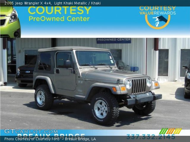2005 Jeep Wrangler X 4x4 in Light Khaki Metallic