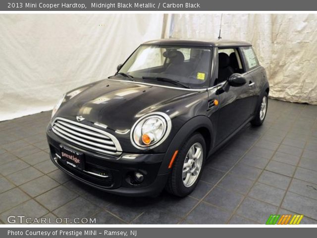 2013 Mini Cooper Hardtop in Midnight Black Metallic
