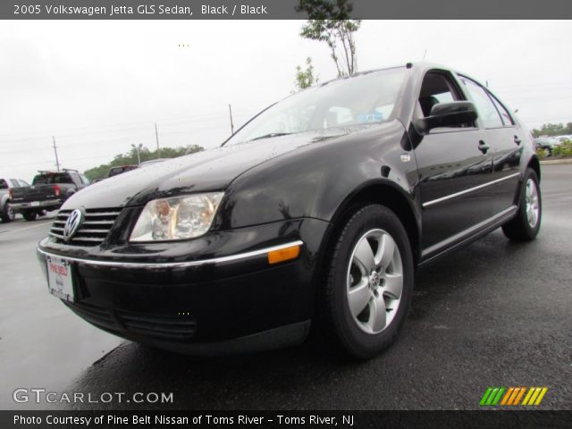 2005 Volkswagen Jetta GLS Sedan in Black